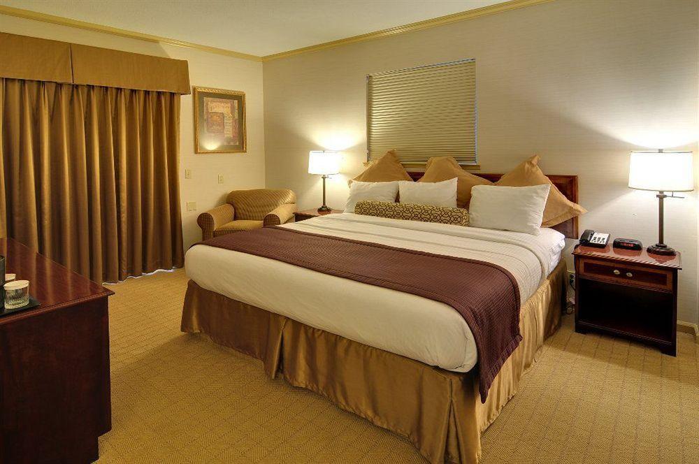 Hotel Western Palm Court Davis