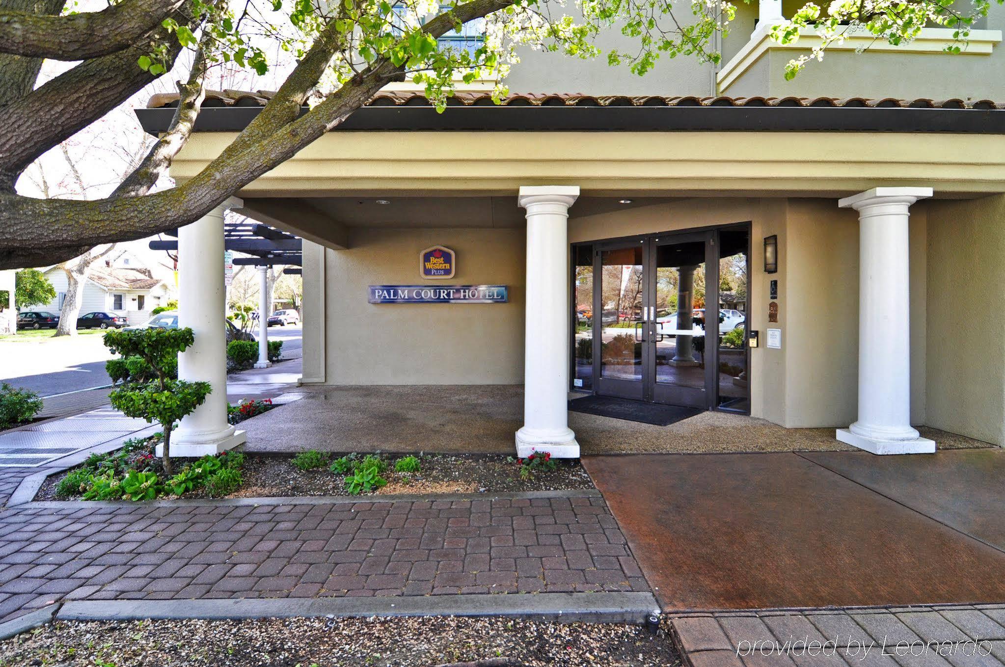 Western Palm Court Hotel