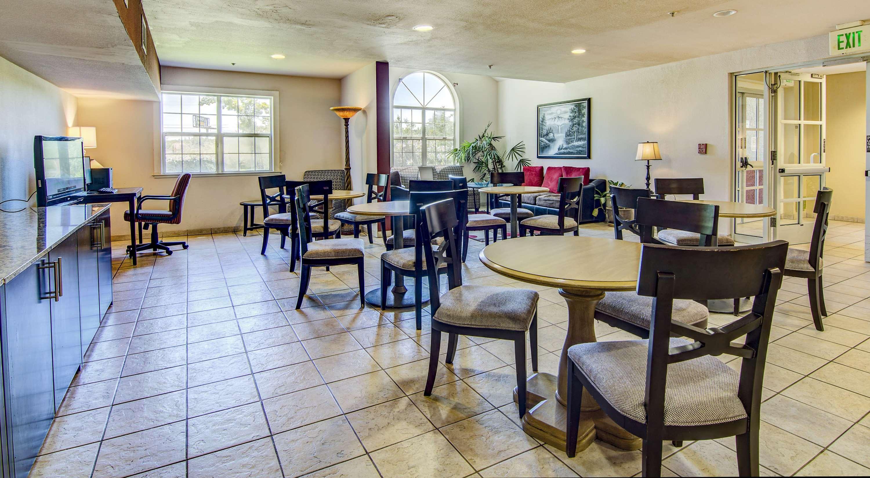 Western Palm Court 4* Davis