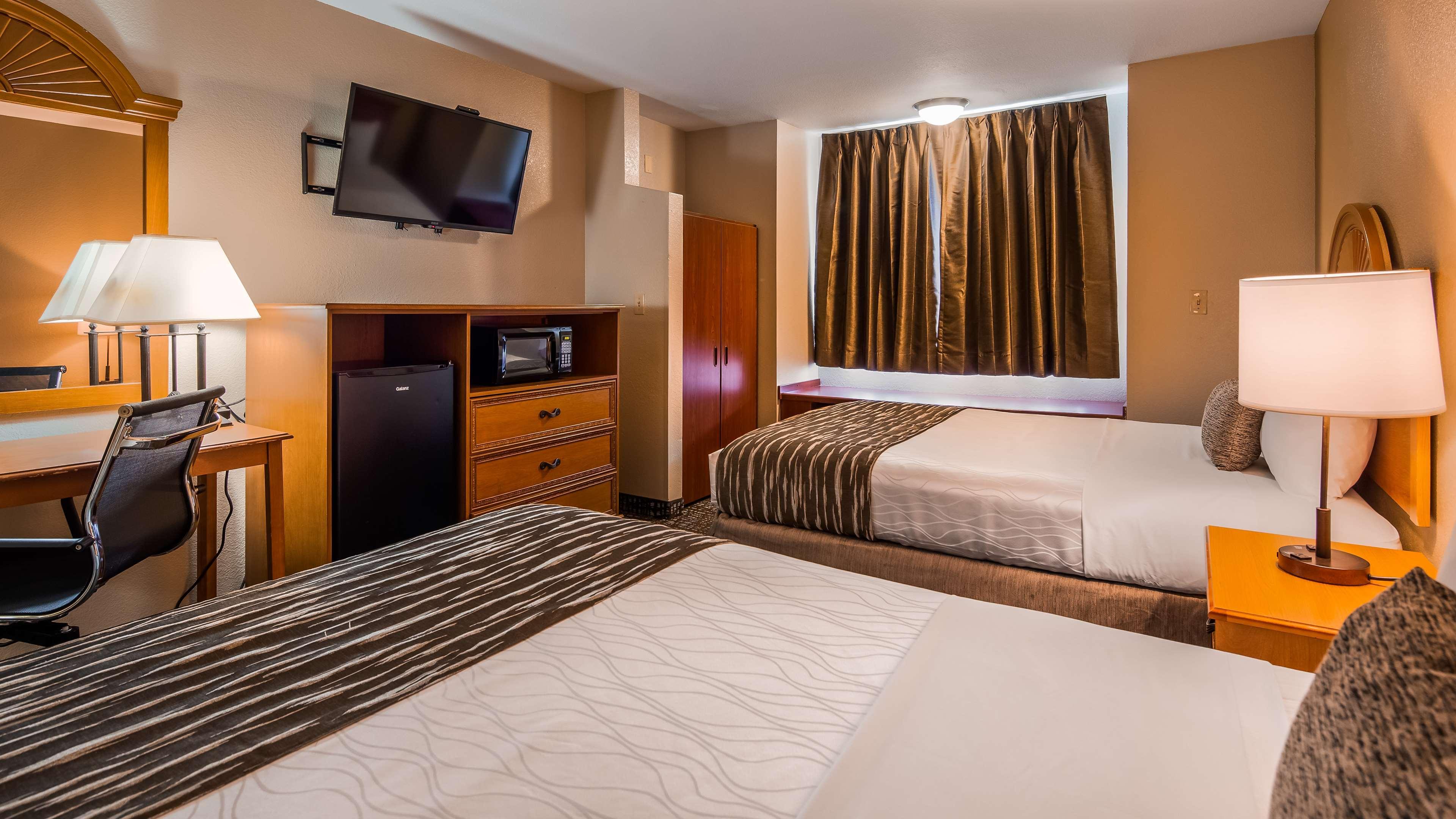 Western Palm Court 4* Davis