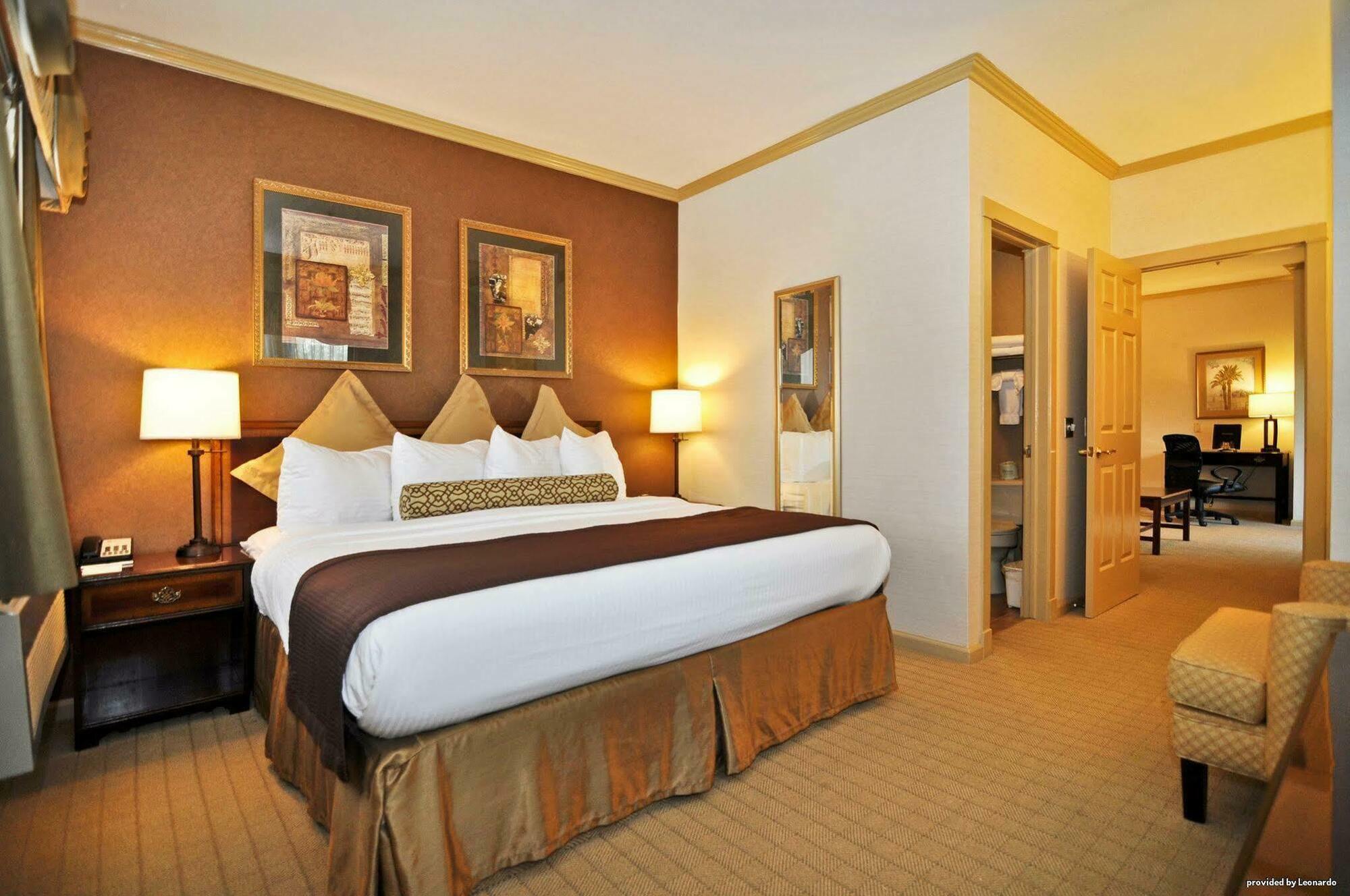 Western Palm Court 4* Davis