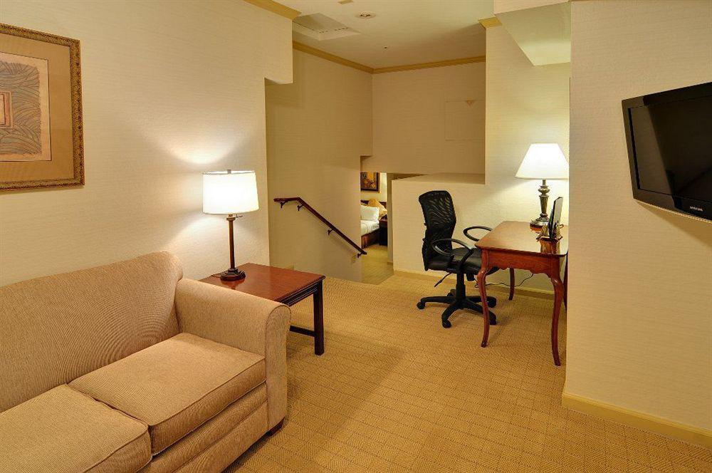 Hotel Western Palm Court Davis